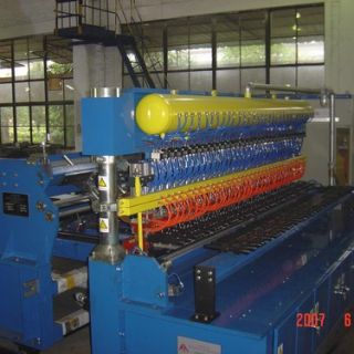 高速公路、鐵路用焊網(wǎng)機(jī)